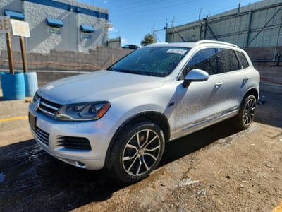 WVGEK9BP2CD****** 2012 Volkswagen Touareg