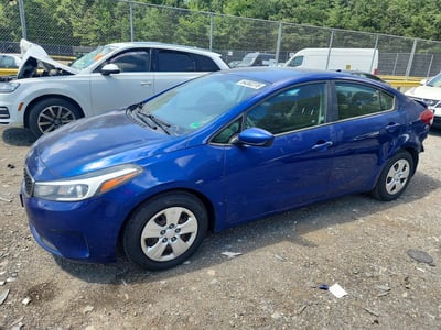 3KPFK4A70HE****** 2017 Kia Forte