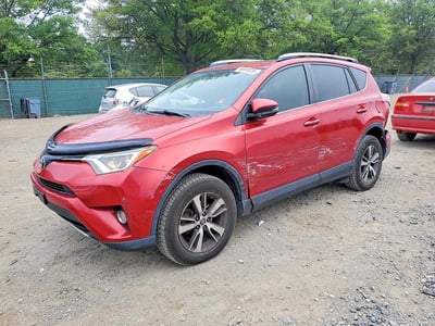 JTMWFREV3GJ****** 2016 Toyota RAV4