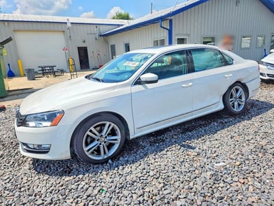 1VWBS7A38FC****** 2015 Volkswagen Passat