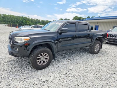 5TFCZ5AN6GX****** 2016 Toyota Tacoma