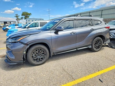 5TDKDRAH6PS****** 2023 Toyota Highlander