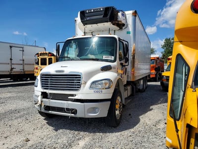 3ALACYBS1DD****** 2013 Freightliner M2 106 Medium Duty