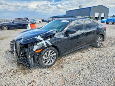 2HGFC2F77JH****** 2018 Honda Civic