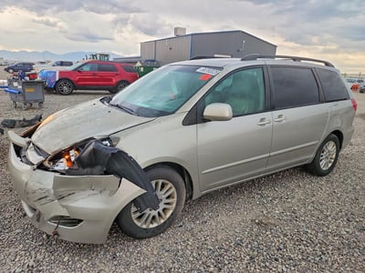 2010 Toyota Sienna