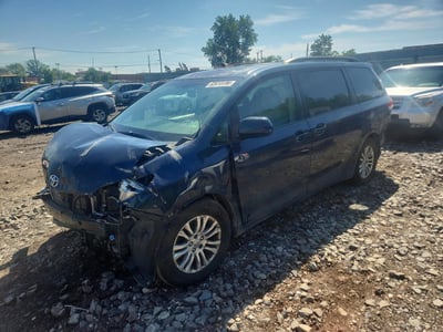 2012 Toyota Sienna