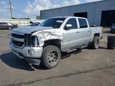 3GCUKREC7JG****** 2018 Chevrolet Silverado 1500