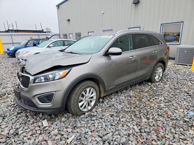 5XYPGDA51GG****** 2016 Kia Sorento