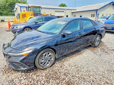 KMHLM4DG8RU****** 2024 Hyundai Elantra