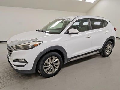 KM8J33A40JU****** 2018 Hyundai Tucson