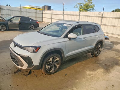 3VVVC7B28SM****** 2025 Volkswagen Taos
