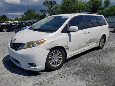 5TDYK3DC7ES****** 2014 Toyota Sienna