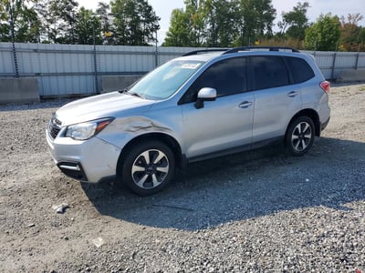 JF2SJAEC6JH****** 2018 Subaru Forester
