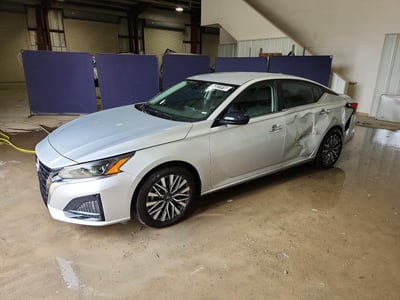 2025 Nissan Altima