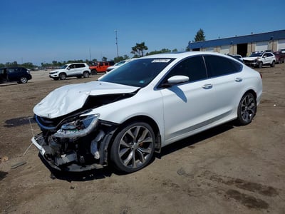 1C3CCCCB4FN****** 2015 Chrysler 200