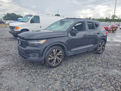 2020 Volvo XC40