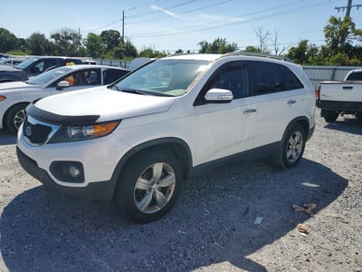 5XYKU3A21DG****** 2013 Kia Sorento