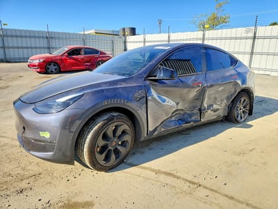 7SAYGDEE8PA****** 2023 Tesla Model Y