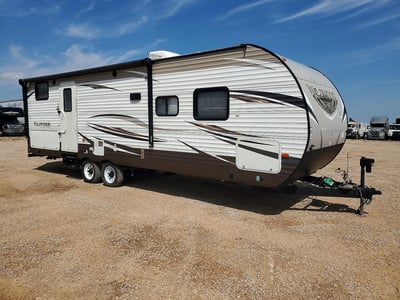 4X4TWDC2XHA****** 2017 Forest River Wildwood Towables