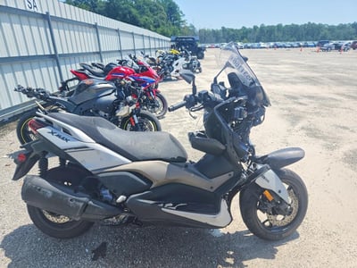 2024 Yamaha Czd300