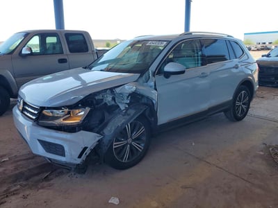 3VV3B7AX7JM****** 2018 Volkswagen Tiguan