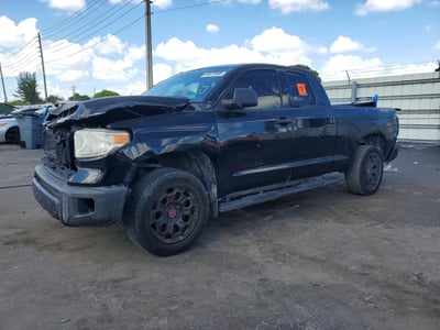 5TFRM5F16FX****** 2015 Toyota Tundra