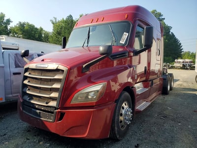3AKJHHDV9KS****** 2019 Freightliner Cascadia