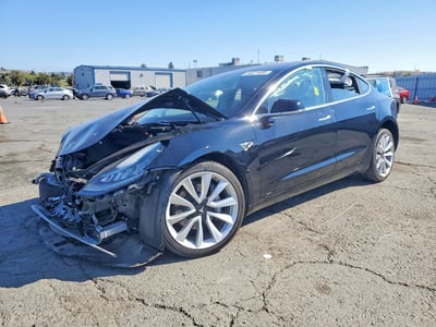 5YJ3E1EA2JF****** 2018 Tesla Model 3