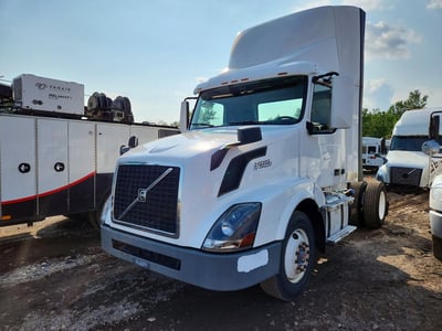 4V4N39TG5GN****** 2016 Volvo VNL
