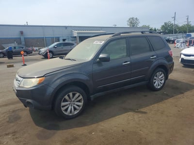 JF2SHAFC5DH****** 2013 Subaru Forester