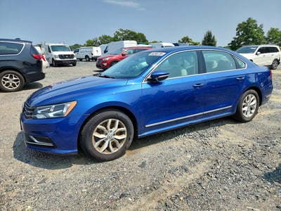 1VWAT7A34GC****** 2016 Volkswagen Passat