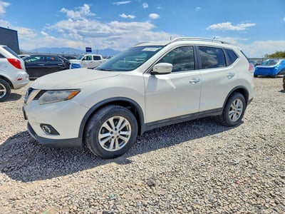 5N1AT2MVXFC****** 2015 Nissan Rogue