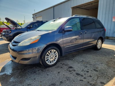 2008 Toyota Sienna