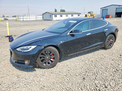 5YJSA1E43JF****** 2018 Tesla Model S