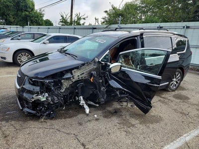 2C4RC1N72SR****** 2025 Chrysler Pacifica