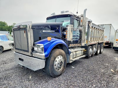 5KKHAEDVXNP****** 2022 Western Star 4900 FA
