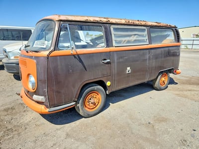 23902**** 1969 Volkswagen Bus