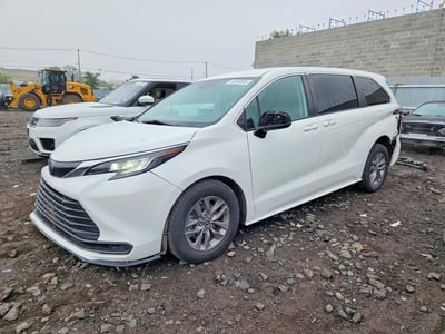 2022 Toyota Sienna