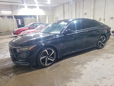 1HGCV1F35JA****** 2018 Honda Accord
