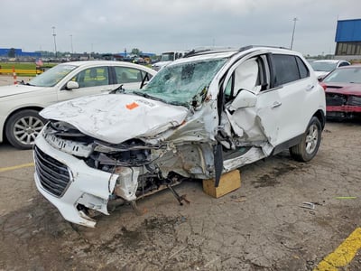 3GNCJPSB7KL****** 2019 Chevrolet Trax