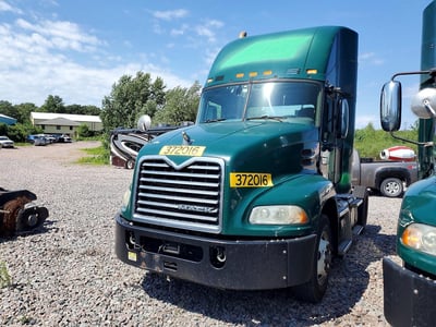 1M1AW01X7JM****** 2018 Mack Cxu612
