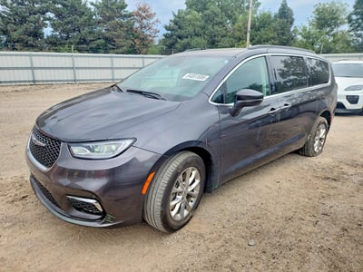 2C4RC3BG1NR****** 2022 Chrysler Pacifica