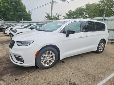2C4RC1BG0TR****** 2026 Chrysler Pacifica