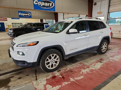 1C4PJMCB7HW****** 2017 Jeep Cherokee