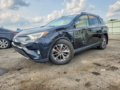 JTMRJREV1HD****** 2017 Toyota RAV4