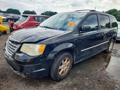 2A4RR5D10AR****** 2010 Chrysler Town & Country