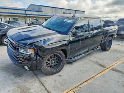 3GCUKRECXJG****** 2018 Chevrolet Silverado 1500
