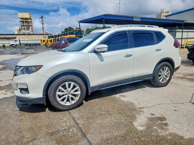 5N1AT2MT4JC****** 2018 Nissan Rogue