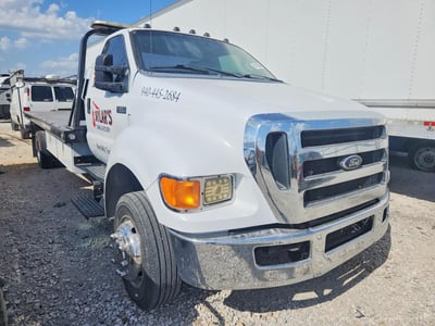 3FRNF6HP1CV****** 2012 Ford F-650