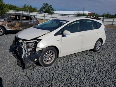JTDZN3EU0EJ****** 2014 Toyota Prius V